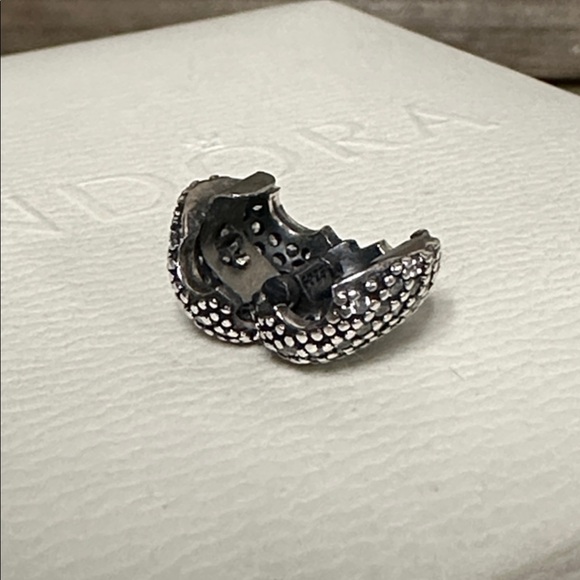 Pandora great shape open my heart pave clear cz crystal safety clip s925 charm - Picture 4 of 4